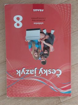 Podsedák 15-36 kg, Disney talíř, Učebnice český jazyk 8