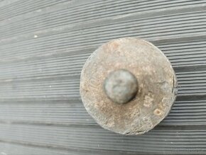 Staré mosazné závaží značené, šišky závaží