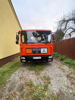 Hákový nosič kontejnerů Man TGL 10.180