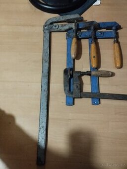 Prodám truhlářské svorky 4 kus.