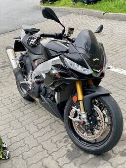 Aprilia Tuono 1100 Factory - koupím