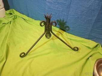 stojánek na stromek  - vánoční stromek