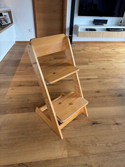Rostoucí dětská židle
