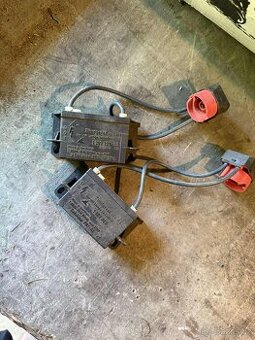 Octavia 1 xenon startér