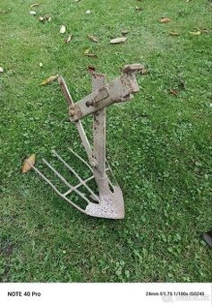 Prodám vyorávač na brambory.