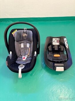 Cybex Aton Q se základnou