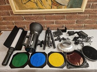 Profesionální studiový set: Záblesk Godox Gemini, monitor