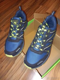 PÁNSKÁ SPORTOVNÍ OBUV - NOVÁ