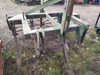 Hloubkový podrývák s prutovými válci, 5 radliček