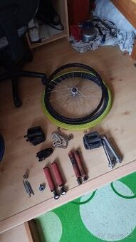 Prodám díly na kola