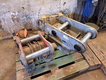 Hydraulický rychloupínák na bagr Winkelbauer a Lehnhoff