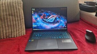 ASUS Vivobook Gaming V16, RTX 5060, Core 5