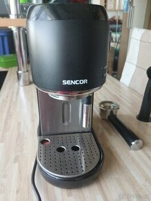 Pákový kávovar Sencor