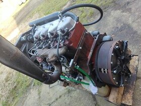 Motor zetor 7001 - 1