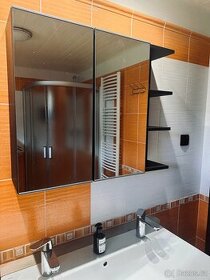 Zrcadlová koupelna skřínka Ikea - 1