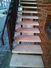 betonové schody s výstuží teraso