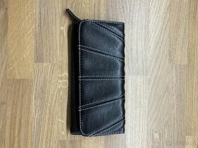 Dámská peněženka Avon - 1