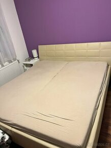 Manželská postel Blanář 180x200 cm