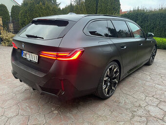 Prodej nové BMW 540d xDrive Touring G61, Individual, 496km