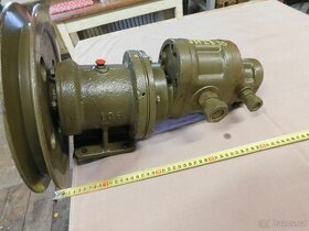 hydraulické čerpadlo nepoužite - 1