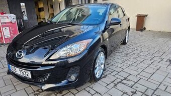 Mazda 3 2.0 benzin 110kW klima tempomat 143tkm 2012