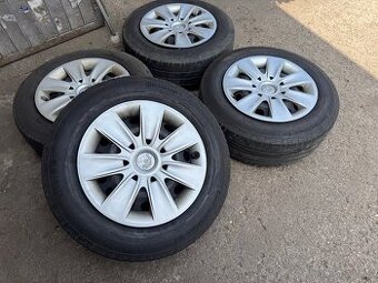 215/65r16C Continental