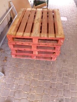 Palety o rozměru 120/100 cm - 1