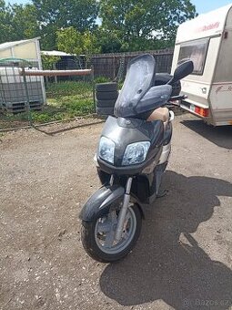 Yamaha versity 300