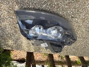 Přední světlo Audi A3 8P 2008