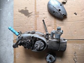 Motor Jawa 05