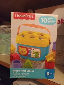 Fisher Price - první vkládačka
