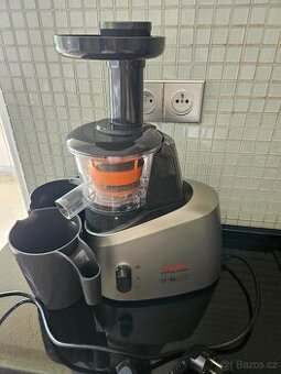 Odšťavňovač Tefal Infiny Juice ZC255B38