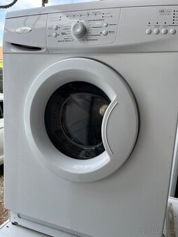 Pračka Whirlpool