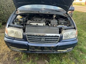 Hyundai trajet - 1