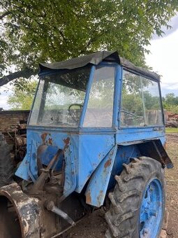 Prodám ZETOR25A- vše pro provoz na komunikaci