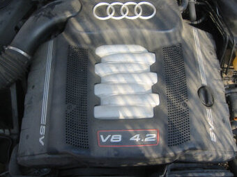 AUDI S6 4.2 250kw, S8 4.2 265 kw - motor na díly