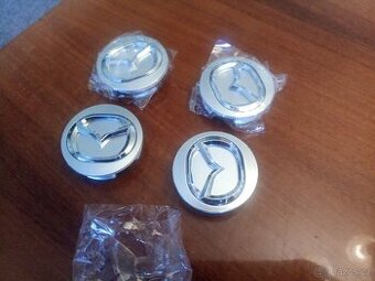 MAZDA - krytky středové díry kola, disku 4ks nové