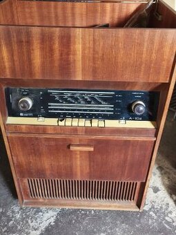 Staré gramo rádio - 1