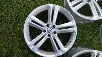 Prodám ALU kola 5x112 R19 VW Mallory