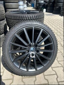 Alu kola zimní Škoda Octavia 3 5E + Dunlop R18