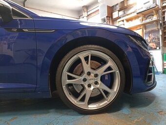 Kola ABT 8,5x19, ET35, 5x112, vč. letních pneu.