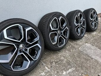 Zimní sada kol Škoda Oct IV RS 225/40 R19 93W 7,5J ET48
