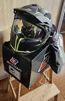 Přilba Bogotto Radic WN-ST 22.06