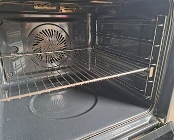 Vestavná trouba AEG Competence, nerez.