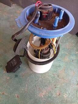 Prodám palivové čerpadlo na golf 5 ,1.4 TSI, 103 kw