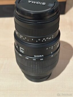 Sigma 70-300mm f/4-5,6