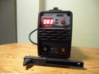 Invertorová svářečka MMA - HECHT 1828