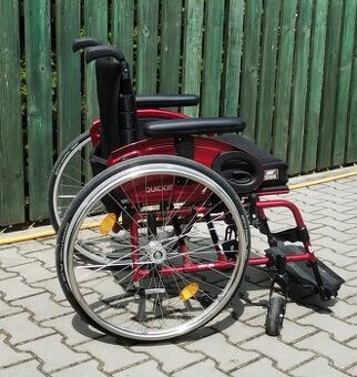 075-Mechanický invalidní vozík Sopur.