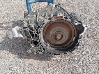 PEUGEOT 4007, CITROEN C-CROSSER 2,2HDI 115KW AUTOMAT. PŘEV.