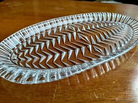 Skleněný broušený tác, podnos